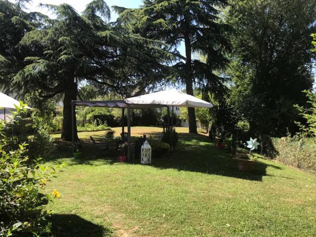Clos Du Bourg Acomodação com café da manhã Saint-Cyr-en-Val Exterior foto
